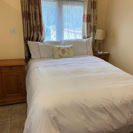 Padoro Lodge Kildare Eksteriør billede